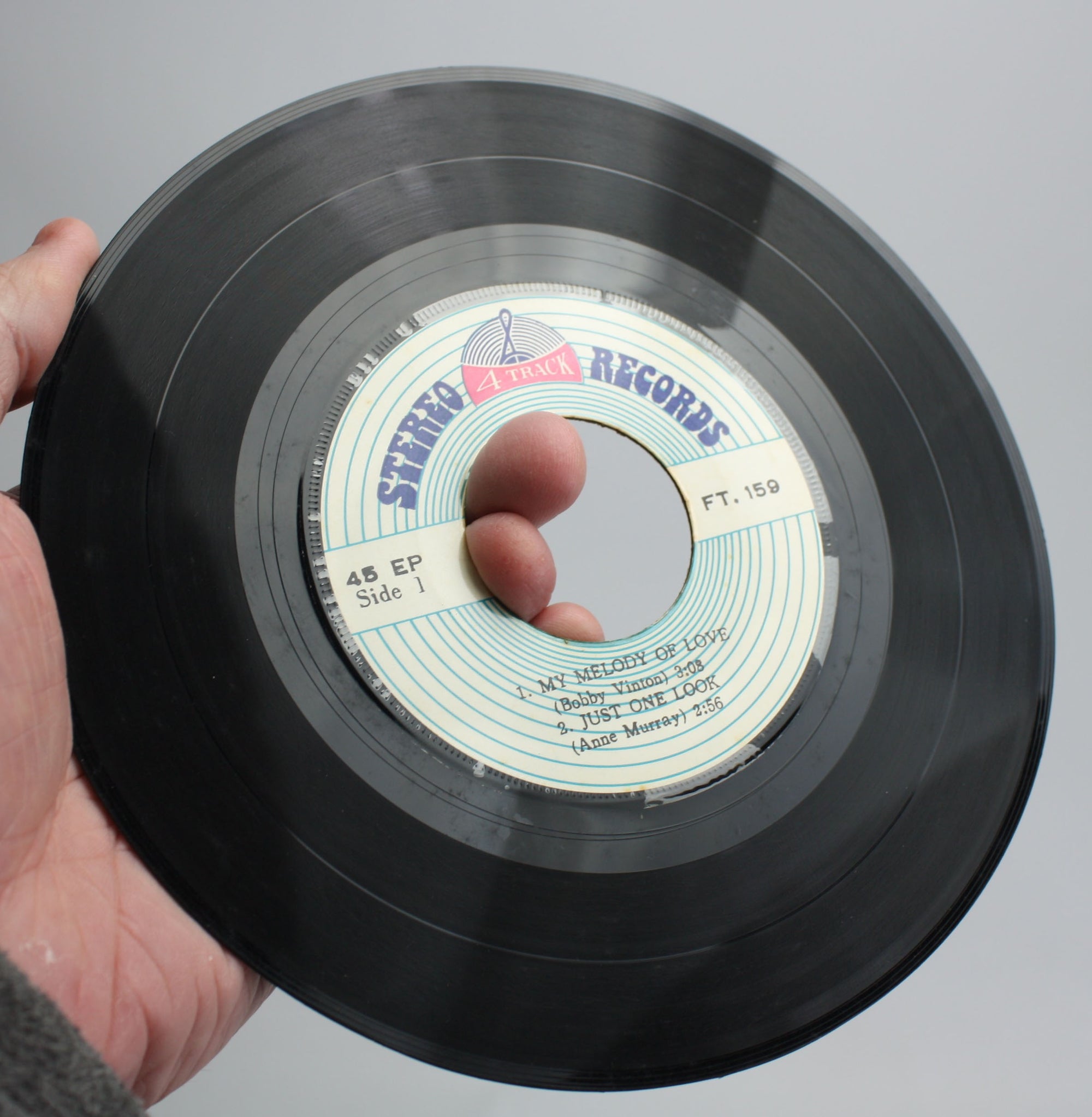 Rare Thai 7" 45 EP: Crosby Stills Nash & Young, Bobby Vinton, John Denver, Anne Murray - farangshop-co