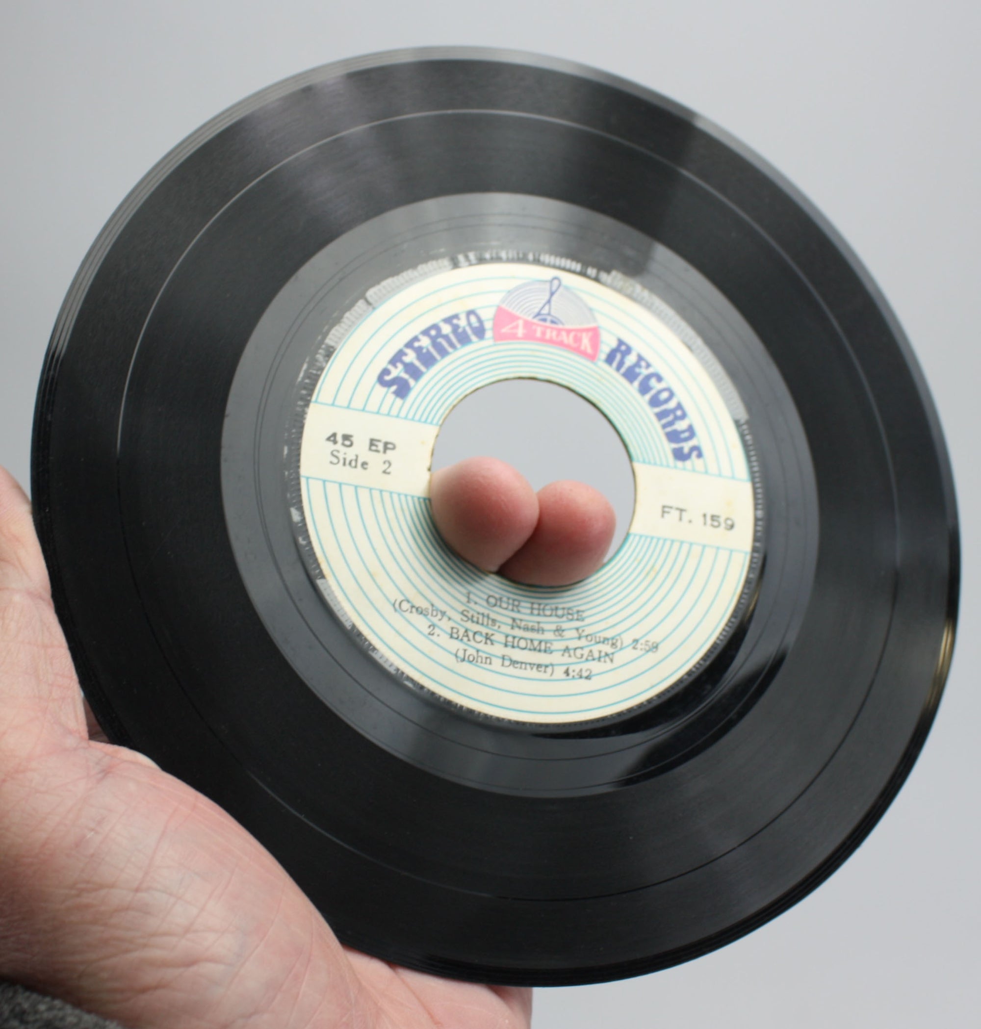 Rare Thai 7" 45 EP: Crosby Stills Nash & Young, Bobby Vinton, John Denver, Anne Murray - farangshop-co