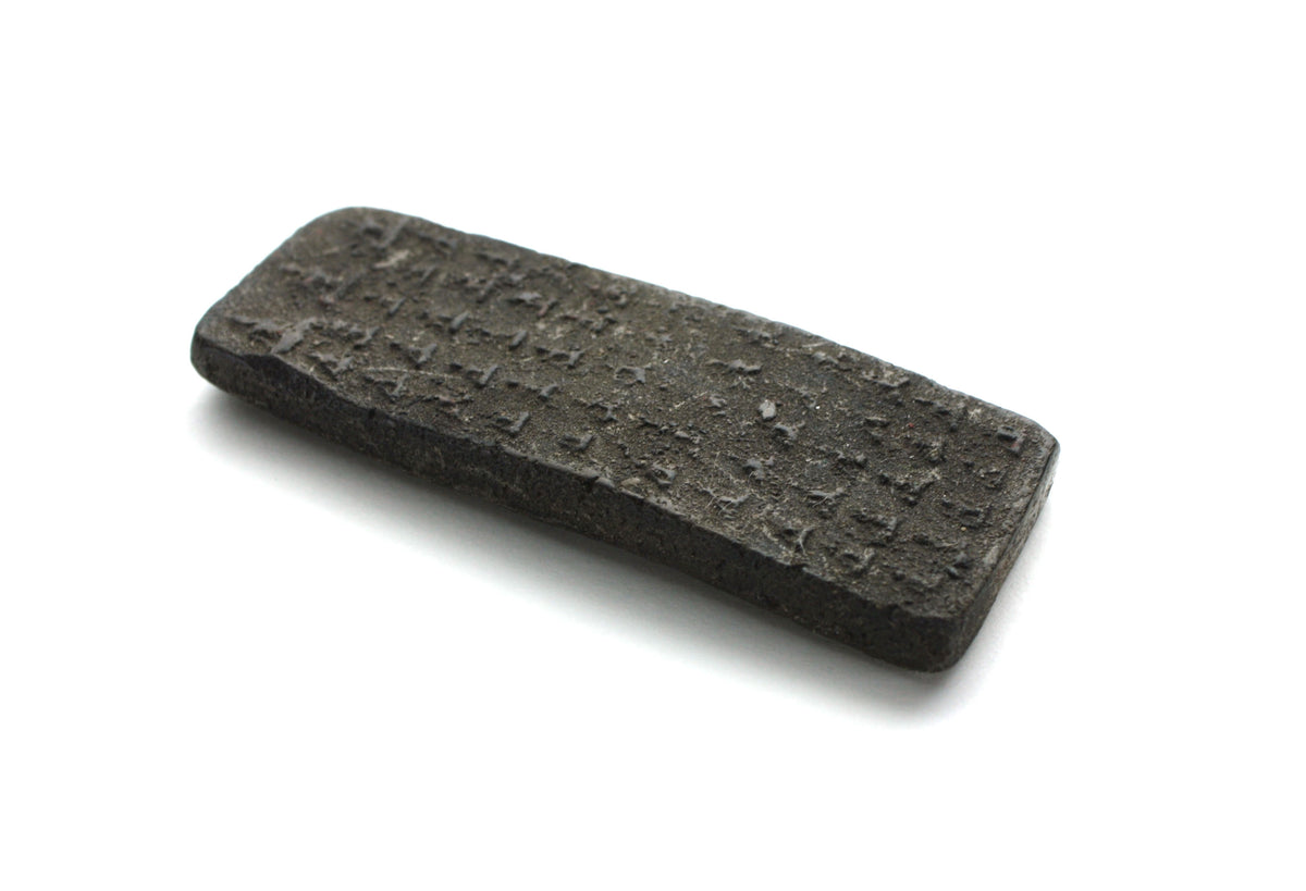 Buddhist amulet plaque, 43 Buddhas, 6.3cm - farangshop-co